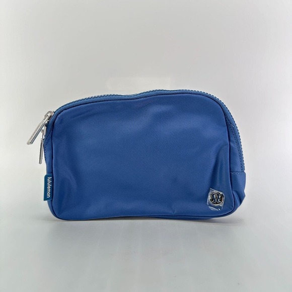 lululemon athletica Handbags - Lululemon Everywhere Belt Bag Large PTBL Pitch Blue NEW 2 Liter